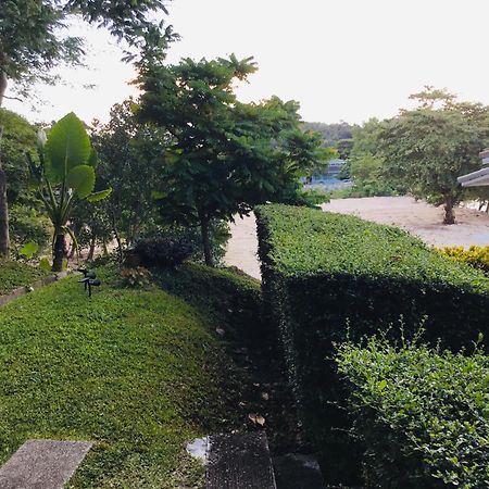 Koh Sirey Beachfront Pool Villa Phuket Exteriör bild