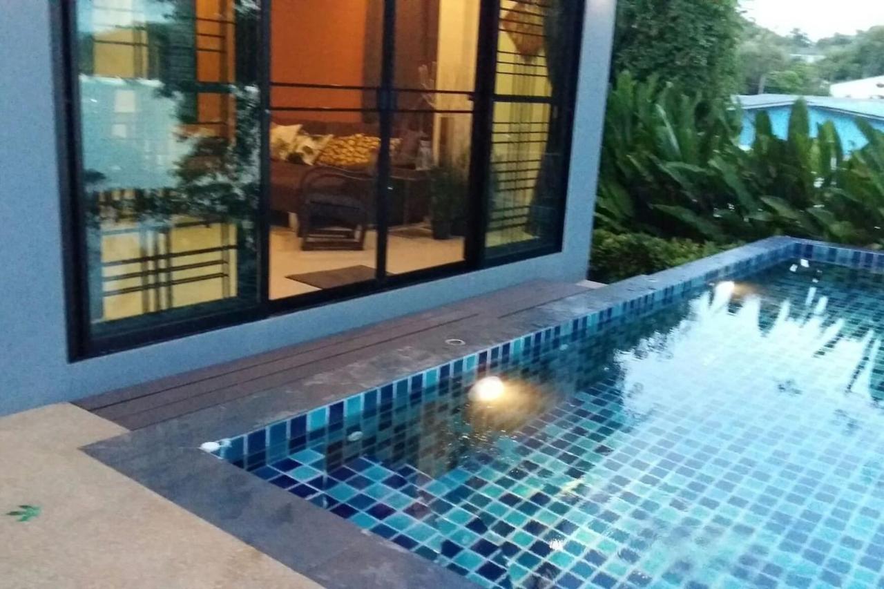 Koh Sirey Beachfront Pool Villa Phuket Exteriör bild