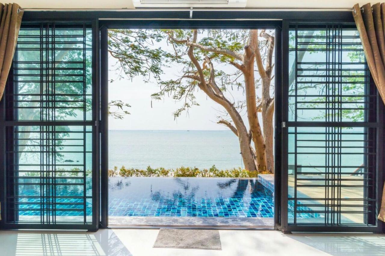 Koh Sirey Beachfront Pool Villa Phuket Exteriör bild