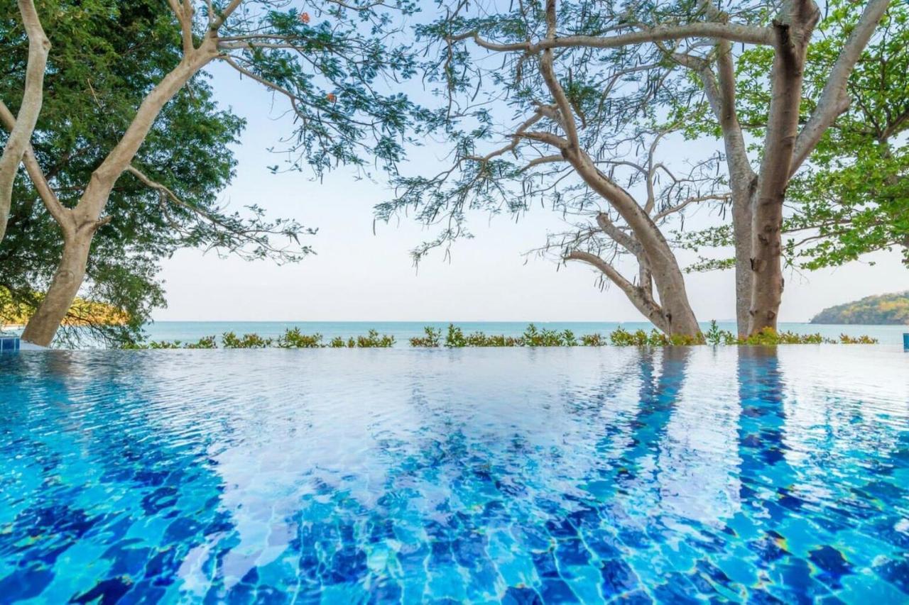 Koh Sirey Beachfront Pool Villa Phuket Exteriör bild