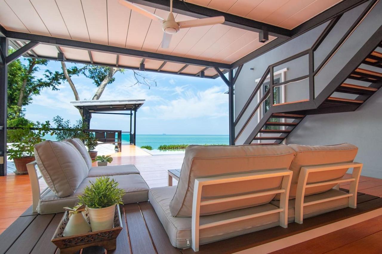 Koh Sirey Beachfront Pool Villa Phuket Exteriör bild
