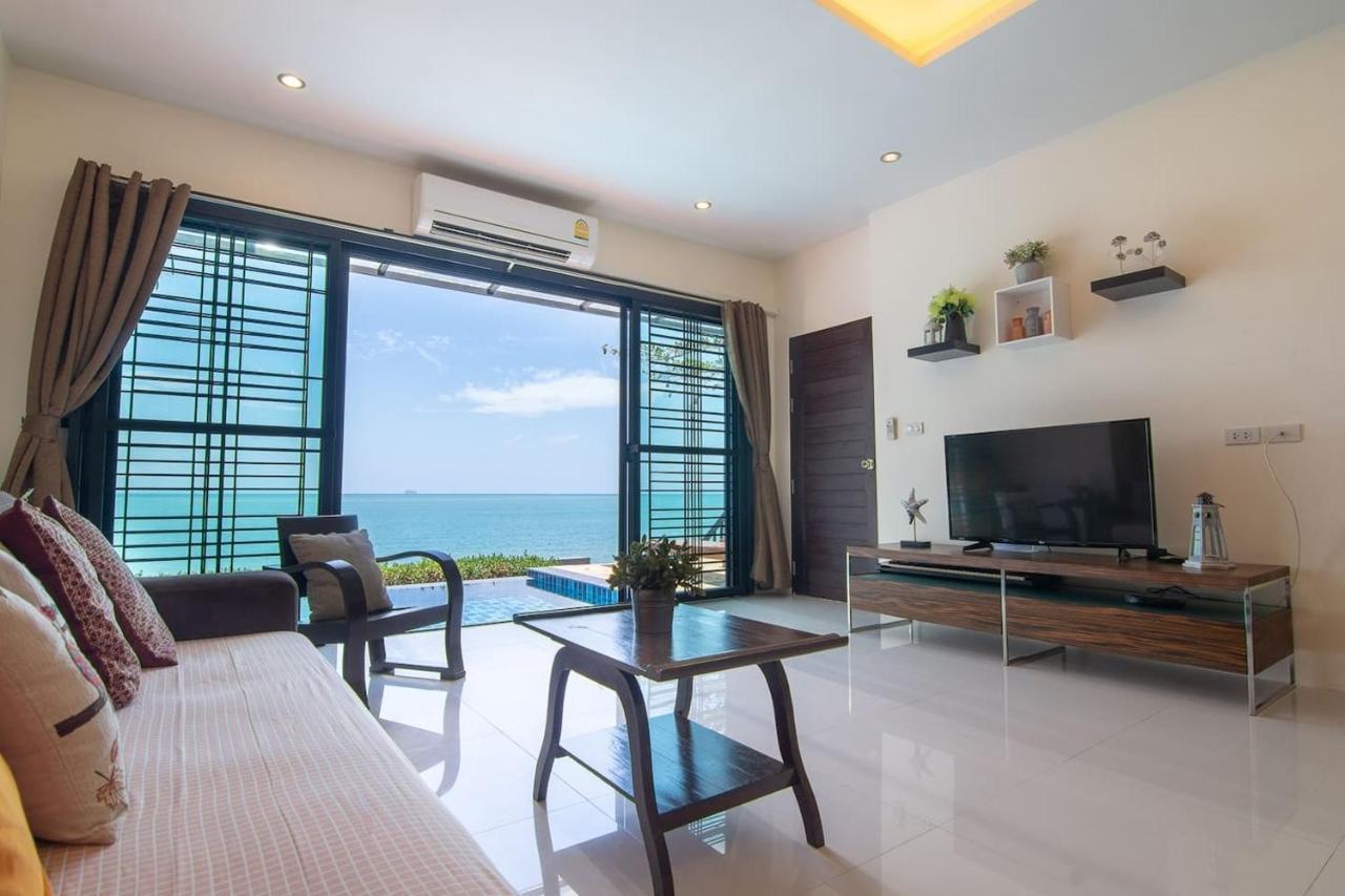 Koh Sirey Beachfront Pool Villa Phuket Exteriör bild
