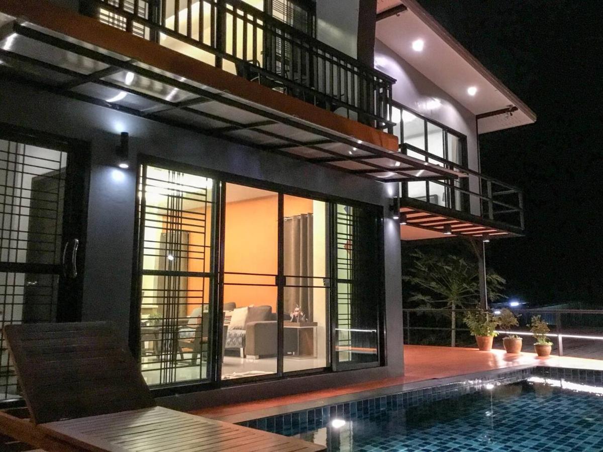 Koh Sirey Beachfront Pool Villa Phuket Exteriör bild