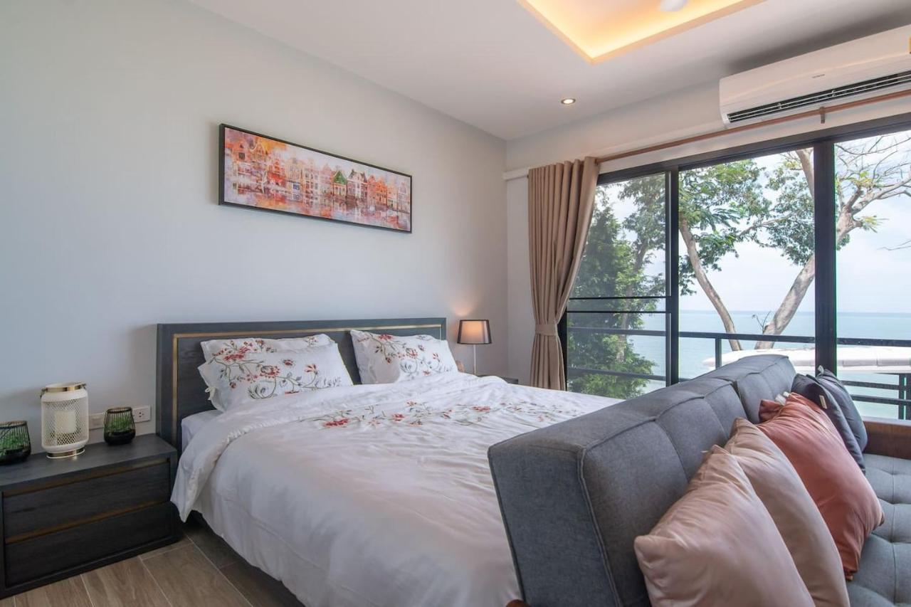 Koh Sirey Beachfront Pool Villa Phuket Exteriör bild