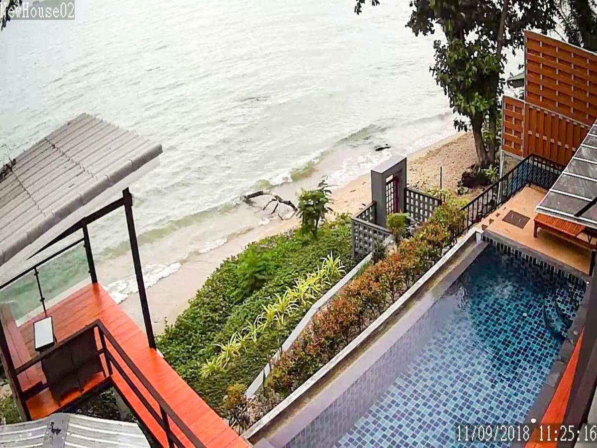 Koh Sirey Beachfront Pool Villa Phuket Exteriör bild